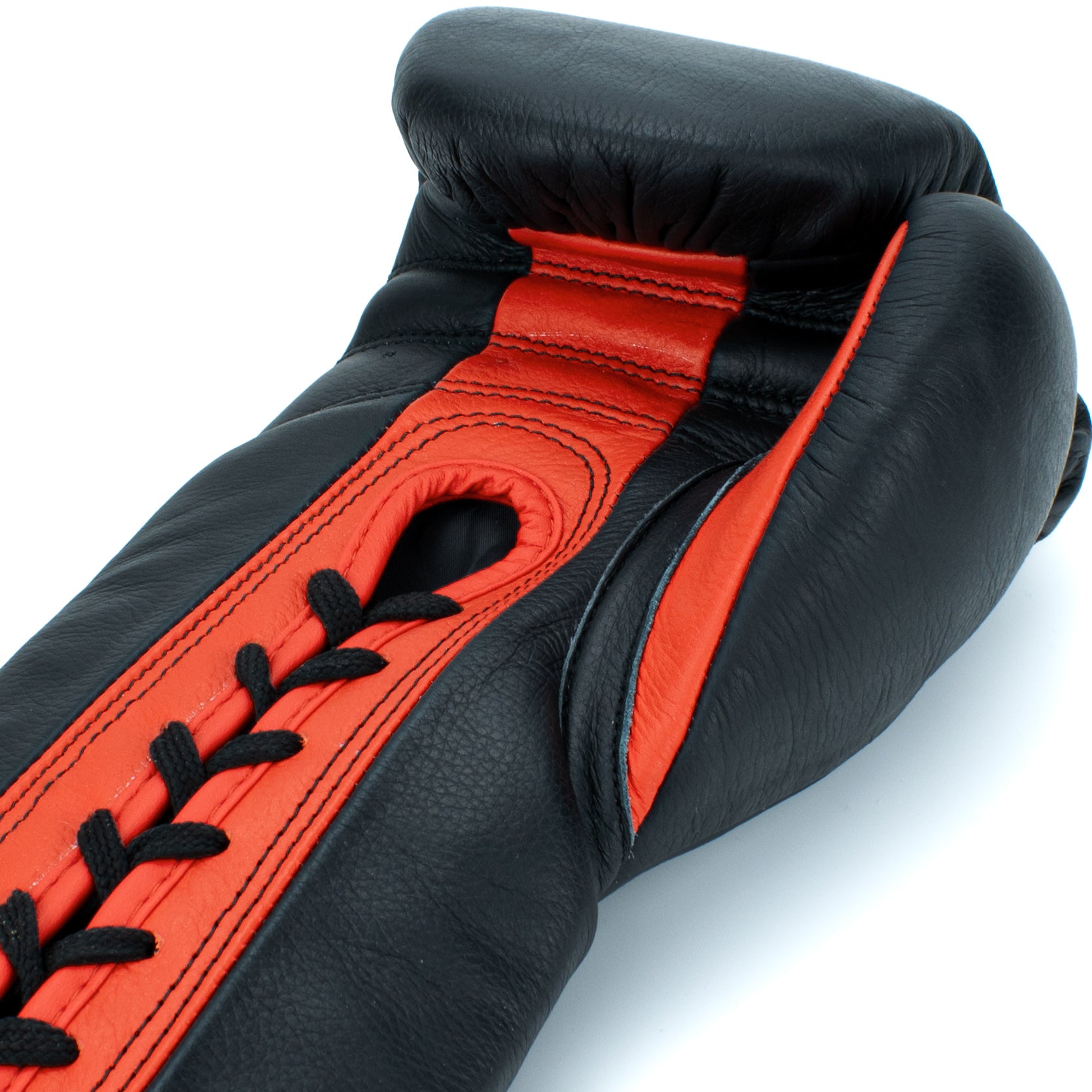10oz HORSE HAIR FIGHT GLOVES BLACK & CRIMSON